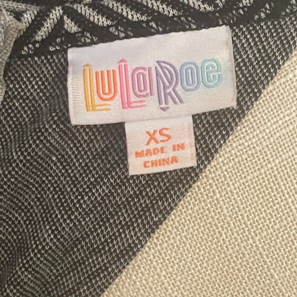 LulaRoe Pleated Dress - Picture 4 of 4